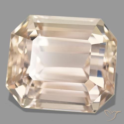 33.32캐럿 천연 Light Neutral Orange 스포듀민, 에메랄드 컷, 18.6×16.3 mm, VVS-VS