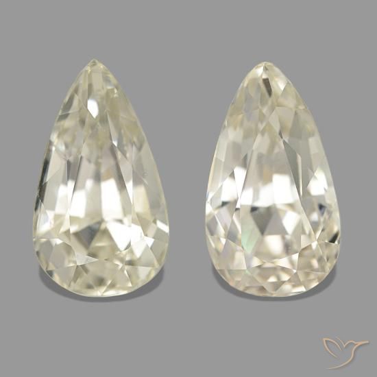 30.94캐럿 천연 라이트 옐로우 스포듀민 보석, 배 모양, 19.2×11.1 mm, VVS-VS