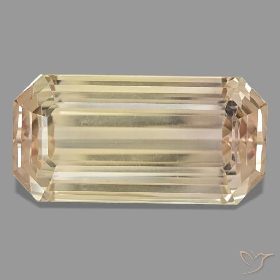 122.78캐럿 천연 라이트 오렌지 스포듀민, 에메랄드 컷, 37.6×18.8 mm, VVS