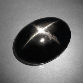 37.46캐럿 천연 검정색 스타 디옵사이드, 타원형 컷, 24.9×18 mm, 불투명체