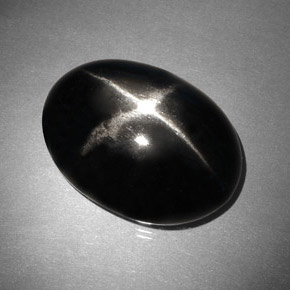 37.46캐럿 천연 검정색 스타 디옵사이드, 타원형 컷, 24.9×18 mm, 불투명체