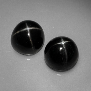 캐럿 천연 검정색 스타 디옵사이드 보석, 라운드 컷, 7.03 mm, 불투명체