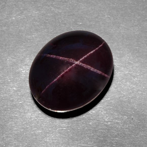 12.20캐럿 천연 블랙 레드 스타 가넷, 타원형 컷, 13.3×10.7 mm, 불투명체