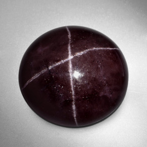 49.69캐럿 천연 다크 레드 스타 가넷, 라운드 컷, 24.12 mm, 불투명체