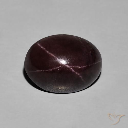 8.83ct 자연스러운 다크 레드 스타가넷, 타원형, 불투명체
