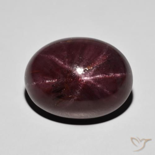 30.03ct 자연스러운 다크 레드 스타가넷, 타원형, 불투명체