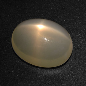 10.01캐럿 천연 오렌지 크림 스타 문스톤, 타원형 컷, 15.8×12.3 mm, 투명한
