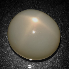 31.27캐럿 천연 크림 스타 문스톤, 타원형 컷, 18.7×17 mm, 투명한