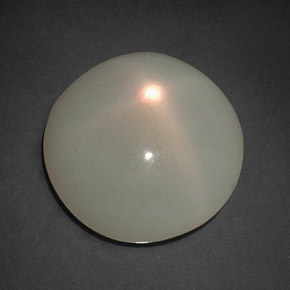 9.61캐럿 천연 크림 스타 문스톤, 투명한, 14.49 mm, 투명/반투명