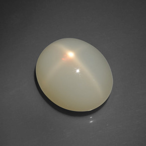 16.96캐럿 천연 밀키 화이트 스타 문스톤, 타원형 컷, 18.4×15.5 mm, 투명한