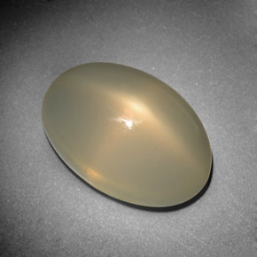 10.15캐럿 천연 크림 스타 문스톤, 타원형 컷, 16.4×11.1 mm, 투명한
