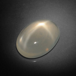 8.17캐럿 천연 크림 스타 문스톤, 타원형 컷, 16.8×12.3 mm, 투명한