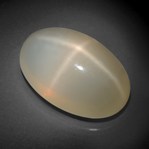 33.90캐럿 천연 크림 스타 문스톤, 타원형 컷, 24.9×16 mm, 투명한