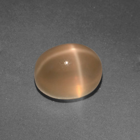 3.33캐럿 천연 크림 스타 문스톤, 타원형 컷, 투명한