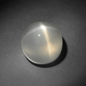 9.44캐럿 천연 밀키 화이트 스타 문스톤, 라운드 컷, 11.18 mm, 투명한