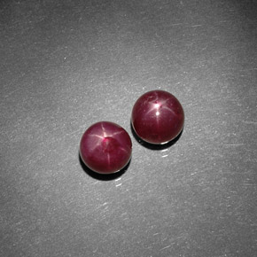 캐럿 천연 보랏빛 레드 스타 루비 보석, 라운드 컷, 5.62 mm, 불투명체