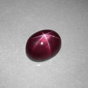 0.89캐럿 천연 보랏빛 레드 스타 루비, 타원형 컷, 5.9×4.6 mm, 불투명체