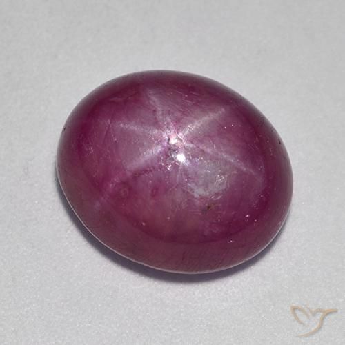 9.44ct 자연스러운 적자색 스타루비, 타원형, 불투명체