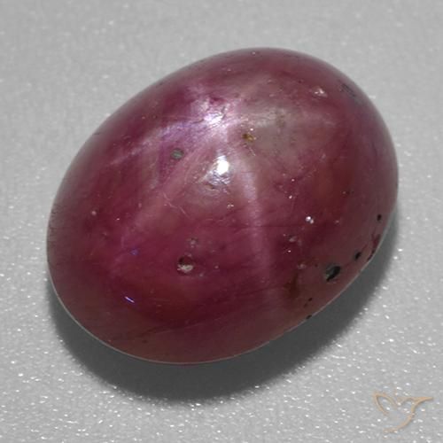 6.58ct 자연스러운 적자색 스타루비, 타원형, 불투명체