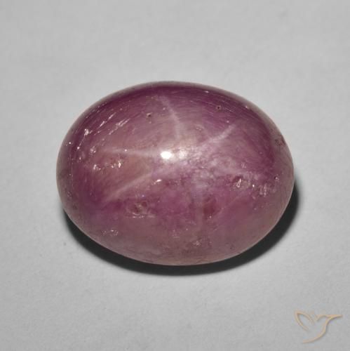 8.61ct 자연스러운 적자색 스타루비, 타원형, 불투명체