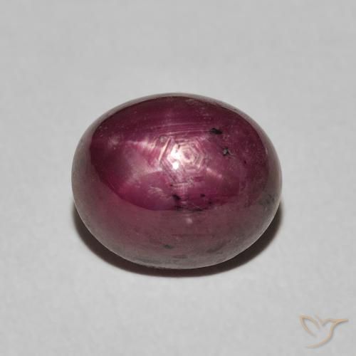 5.56ct 자연스러운 적자색 스타루비, 타원형, 불투명체