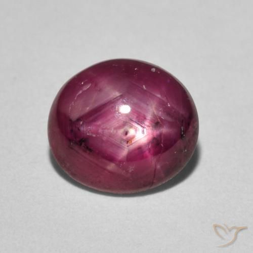 3.05ct 자연스러운 딥 레드 스타루비, 타원형, 불투명체