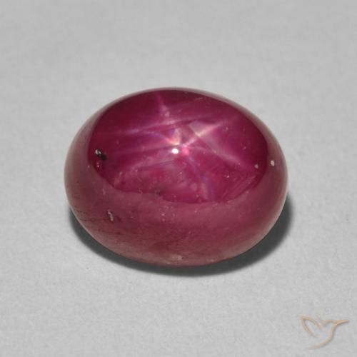 4.69ct 자연스러운 딥 레드 스타루비, 타원형, 불투명체