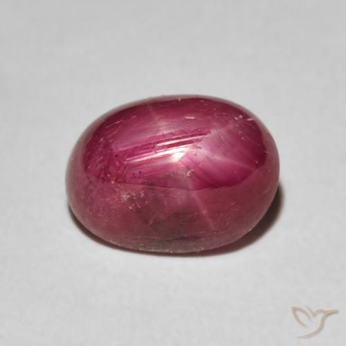 3.68ct 자연스러운 딥 크림슨 스타루비, 타원형, 불투명체