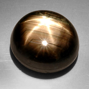 22.55캐럿 천연 검정색 스타 사파이어, 타원형 컷, 15.2×13.7 mm, 불투명체