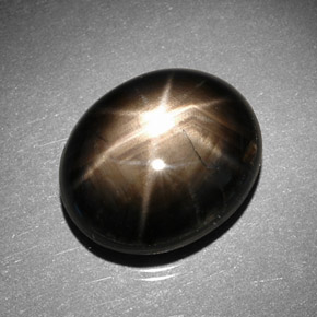 11.43캐럿 천연 검정색 스타 사파이어, 타원형 컷, 13.6×11.2 mm, 불투명체