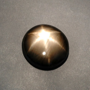 12.04캐럿 천연 검정색 스타 사파이어, 타원형 컷, 15.7×14.7 mm, 불투명체