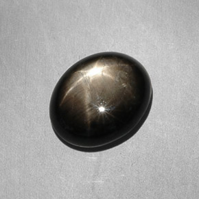 7.90캐럿 천연 검정색 스타 사파이어, 타원형 컷, 12.7×10.4 mm, 불투명체