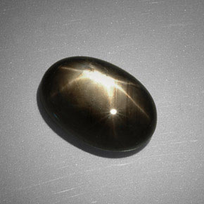 7.83캐럿 천연 검정색 스타 사파이어, 타원형 컷, 13.8×9.6 mm, 불투명체