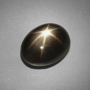5.66캐럿 천연 검정색 스타 사파이어, 타원형 컷, 10.9×8.3 mm, 불투명체