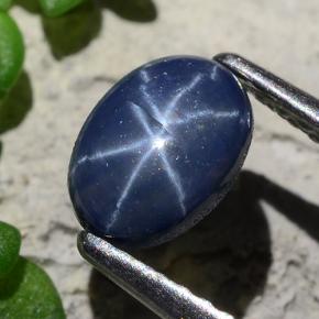 1.12캐럿 천연 진한 파랑 스타 사파이어, 타원형 컷, 불투명체