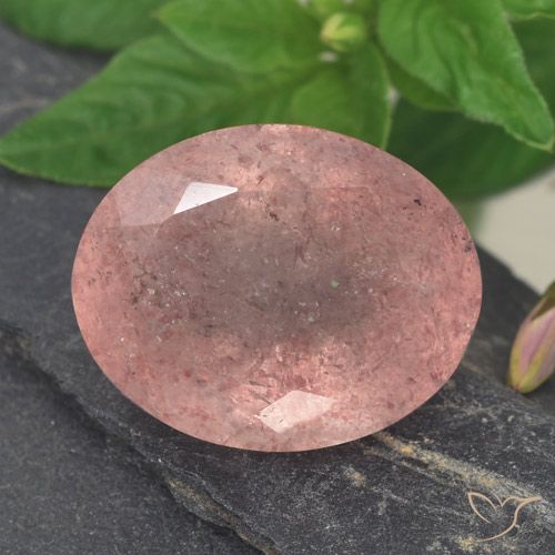 8.69ct 자연스러운 미디엄 핑크 딸기 석영, 타원형, 투명한