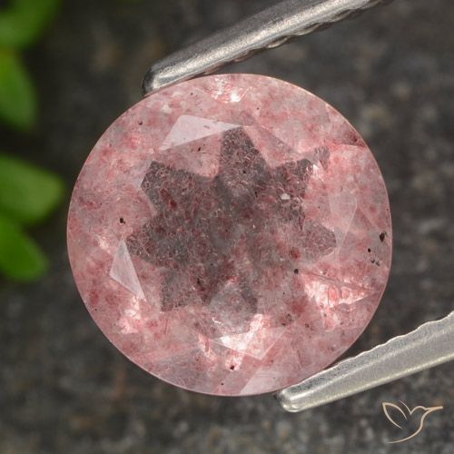 1.66ct 자연스러운 라이트 핑크 딸기 석영, 둥근, 투명한
