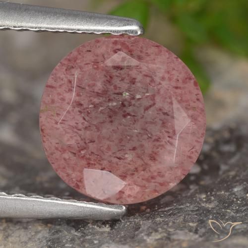 1.75ct 자연스러운 핑크 톤 딸기 석영, 둥근, 투명한
