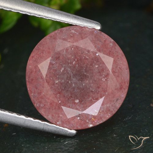 4.76ct 자연스러운 미디엄 다크 핑크 딸기 석영, 둥근, 투명한