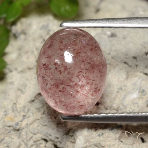 3.71ct 자연스러운 미디엄 핑크 딸기 석영, 타원형, 투명한