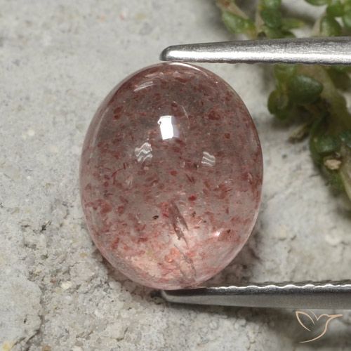 3.40ct 자연스러운 인디언 레드 딸기 석영, 타원형, 투명한