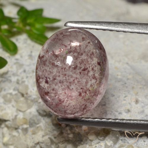 4.64ct 자연스러운 미디엄 핑크 딸기 석영, 타원형, 투명한