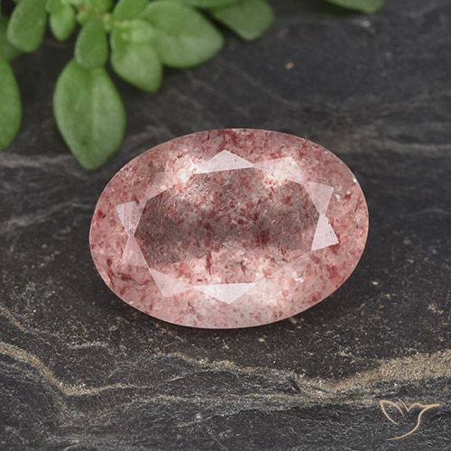 4.78ct 자연스러운 미디엄 라이트 핑크 딸기 석영, 타원형, 투명한
