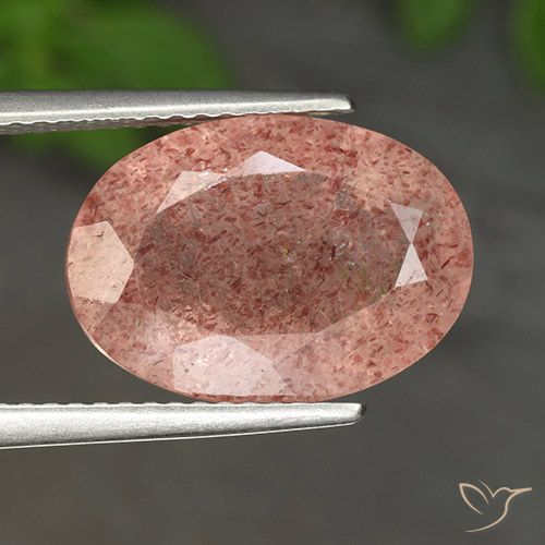 4.93ct 자연스러운 미디엄 핑크 딸기 석영, 타원형, 투명한