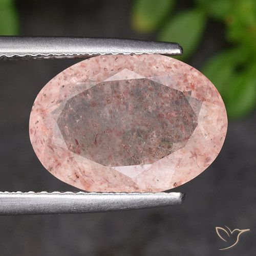 4.72ct 자연스러운 플라밍고 핑크 딸기 석영, 타원형, 투명한