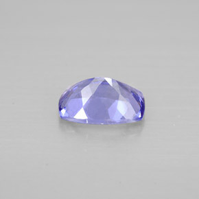 0.81캐럿 천연 푸르스름한 바이올렛 탄자나이트, 쿠션 컷, 6.8×4.8 mm, VVS