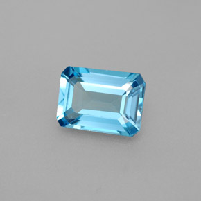 1.73캐럿 천연 스위스 블루 토파즈, 에메랄드 컷, 8.1×6 mm, VS