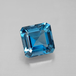 3.26캐럿 천연 런던 블루 토파즈, 에메랄드 컷, 8×8 mm, VS