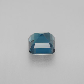 2.14캐럿 천연 런던 블루 토파즈, 에메랄드 컷, 6.9×6.5 mm, VVS-VS