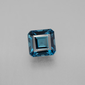 1.93캐럿 천연 런던 블루 토파즈, 에메랄드 컷, 6.9×6.8 mm, VS